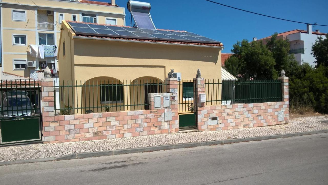 Casa Do Limoeiro Panzió Quinta do Conde Kültér fotó