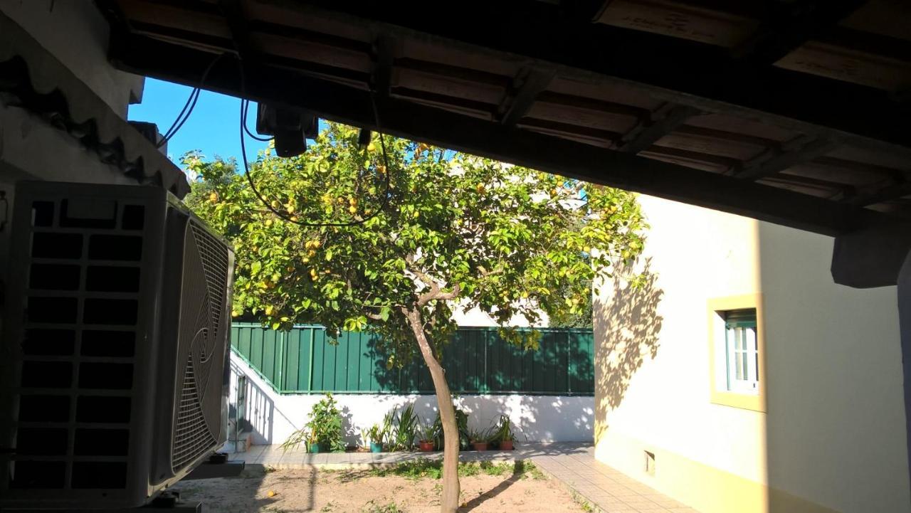 Casa Do Limoeiro Panzió Quinta do Conde Kültér fotó